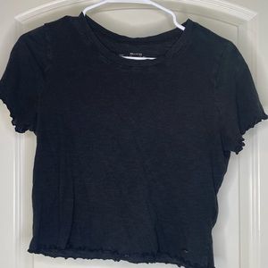 Plain black crop shirt